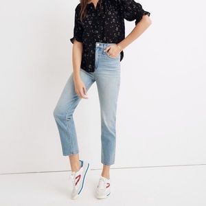 Classic Straight Jeans in Meadowland Wash